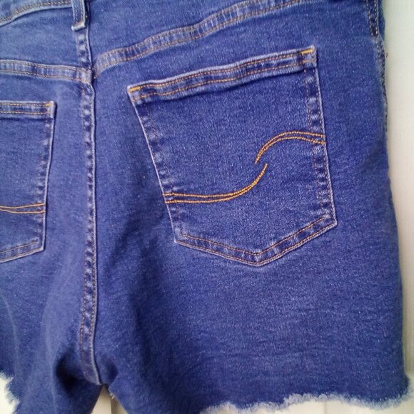 Signature Levi Strauss Shorts Women 14 Heritage High Rise Raw Hem Denim Blue - Picture 13 of 14
